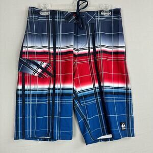 Quiksilver Men’s 30 Cypher Wonderland Board Shorts Stretch Cargo Plaid